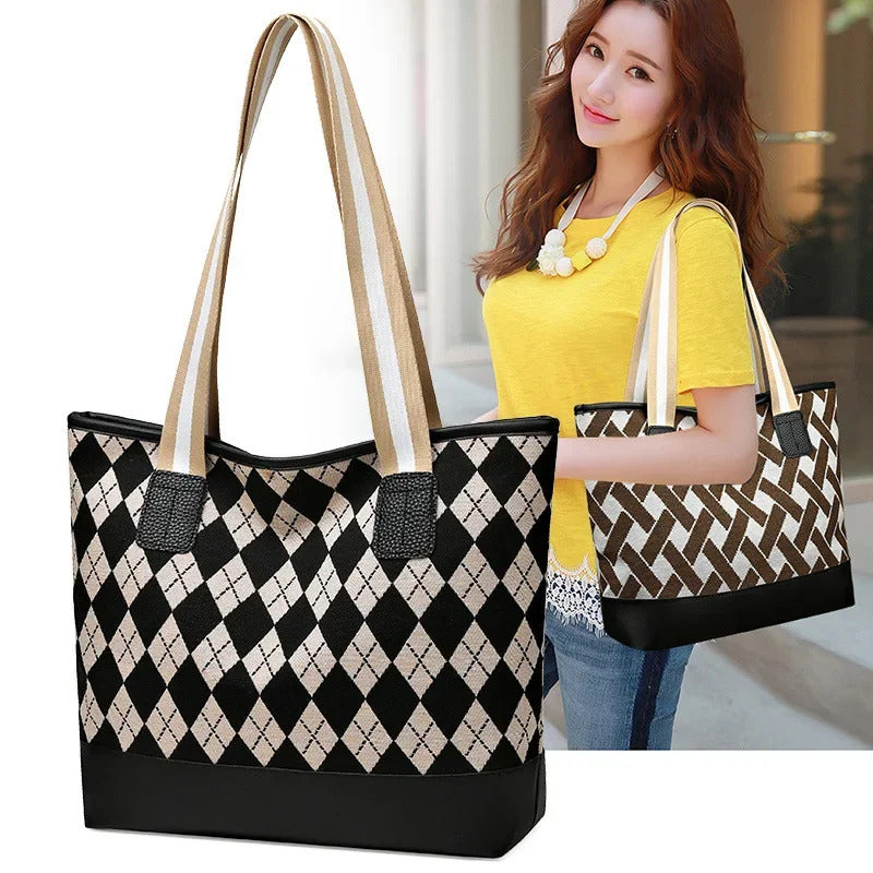 包包2024 New Fashionable Versatile Canvas Printing Argyle Women's Shoulder Bag Large Capacity Tote Bag Fabric Bag Zipper Closure