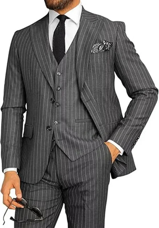 礼服男Men's Classic Formal Pinstripe Tuxedos Suits 3 Pieces Slim Fit Blazer Peak Lapel Two Button Groomsmen Wedding Dress  Business